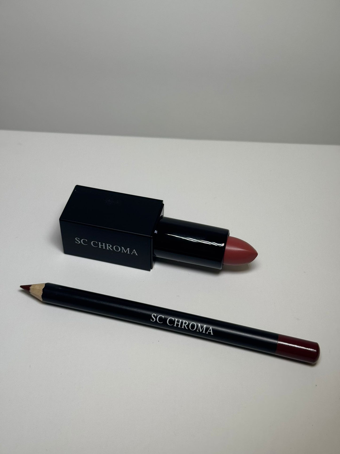 Lip Pencil + Matte Lipstick Duo - Temptation